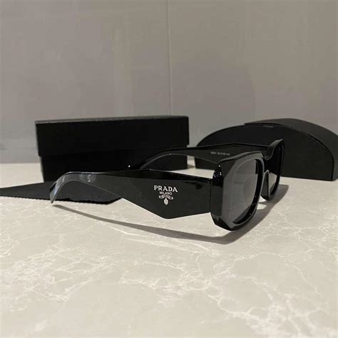 prada w17 sunglasses